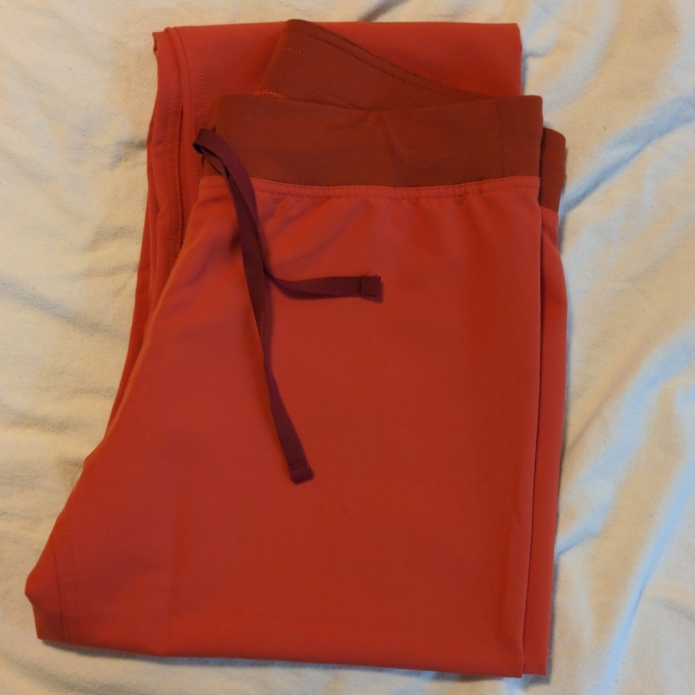 Figs limited edition color Livingston Scrub pants